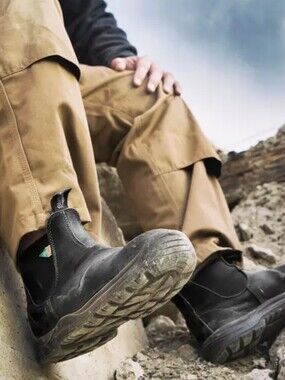Blundstone 163 Work & Safety boots in black, featuring Steel Toe Cap CSAApproved